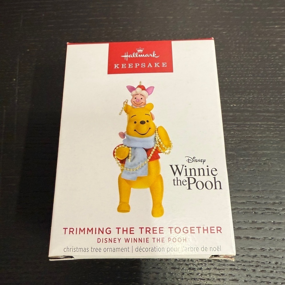Disney 23 Hallmark Winnie Pooh Christmas Ornament Trimming The Tree Together NEW